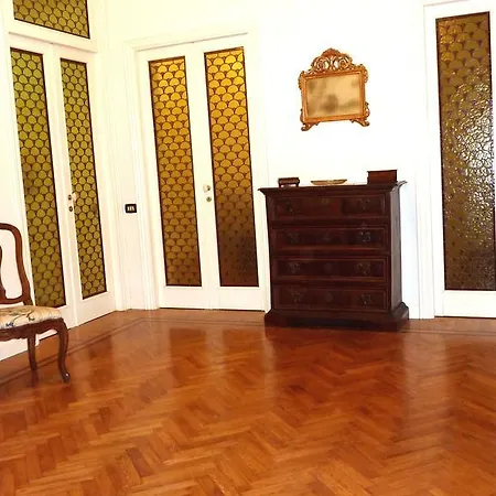 Un Giardino A Due Passi Dal Mare Apartment